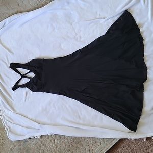 Westonwear Cocktail Dress Black Fitted, flowing below knee length